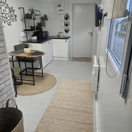 Moun Bolton 'chester' Hotel a capsule