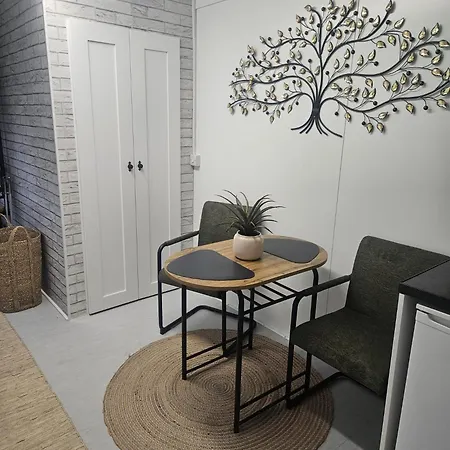 Capsule hotel Moun Bolton 'chester'