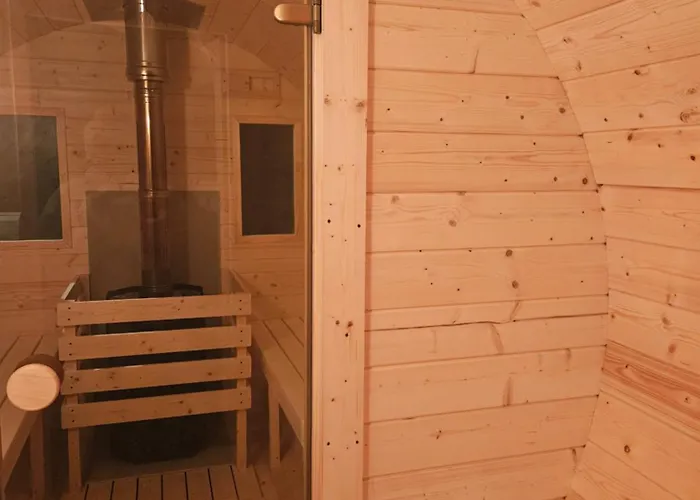 Moun Bolton 'chester' Portlaw